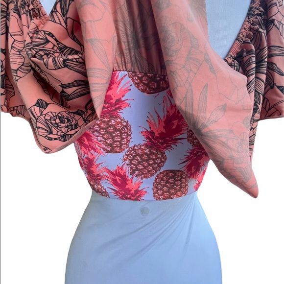 Maaji Multi Color Padded Ruffled Swim Top L - Picture 3 of 5